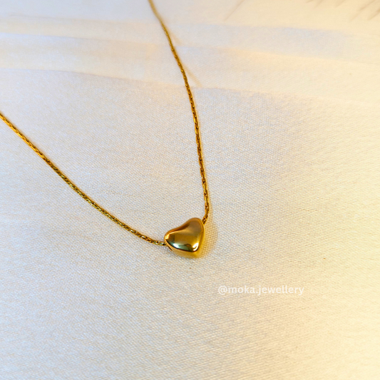 Amora Heart Chain