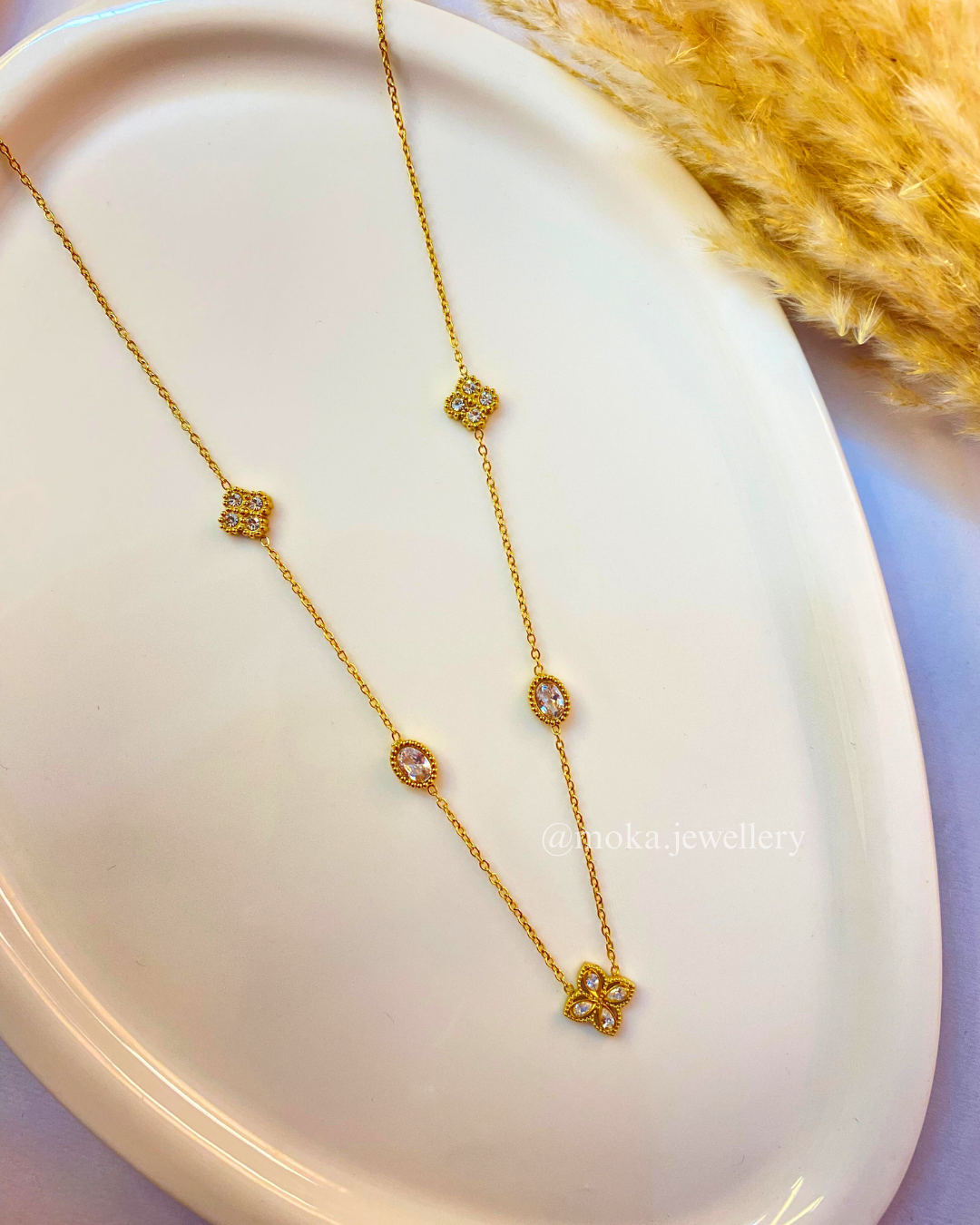Elara Clover Necklace
