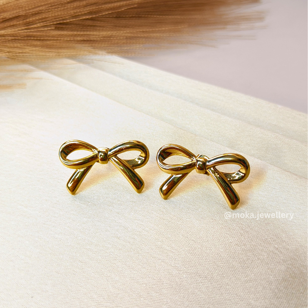Belle Bow Earrings