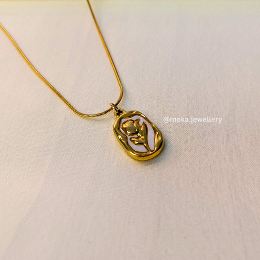 Ivory Bloom - Vintage Rose Medallion Necklace
