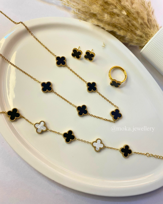 Noir Blanc Clover Set