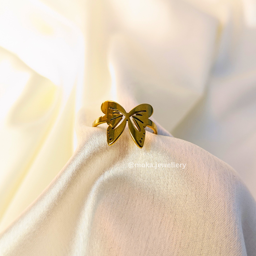 Papillon Ring