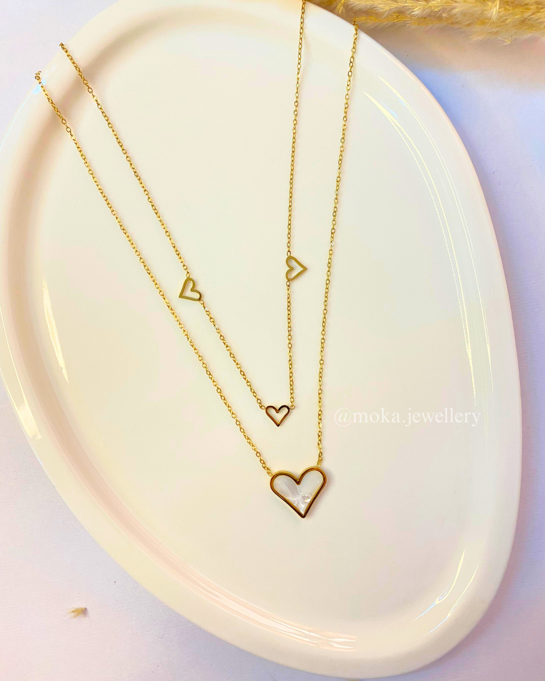 Lovelace - Double Layered White Heart Necklace