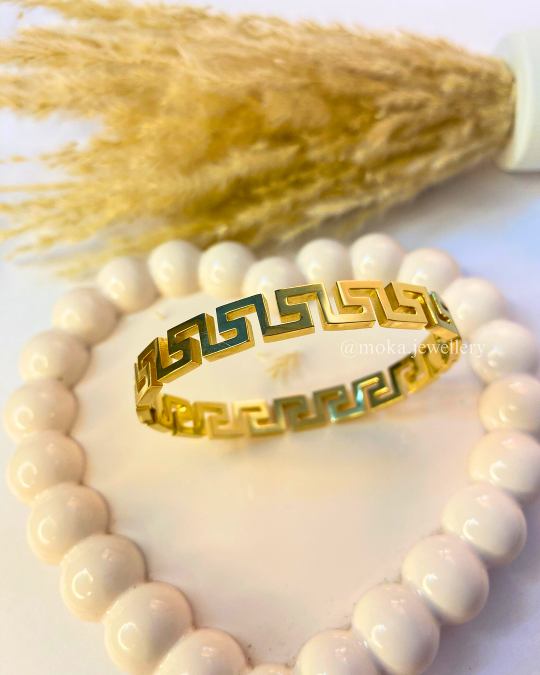 Nyra Cuff – The Bold Code