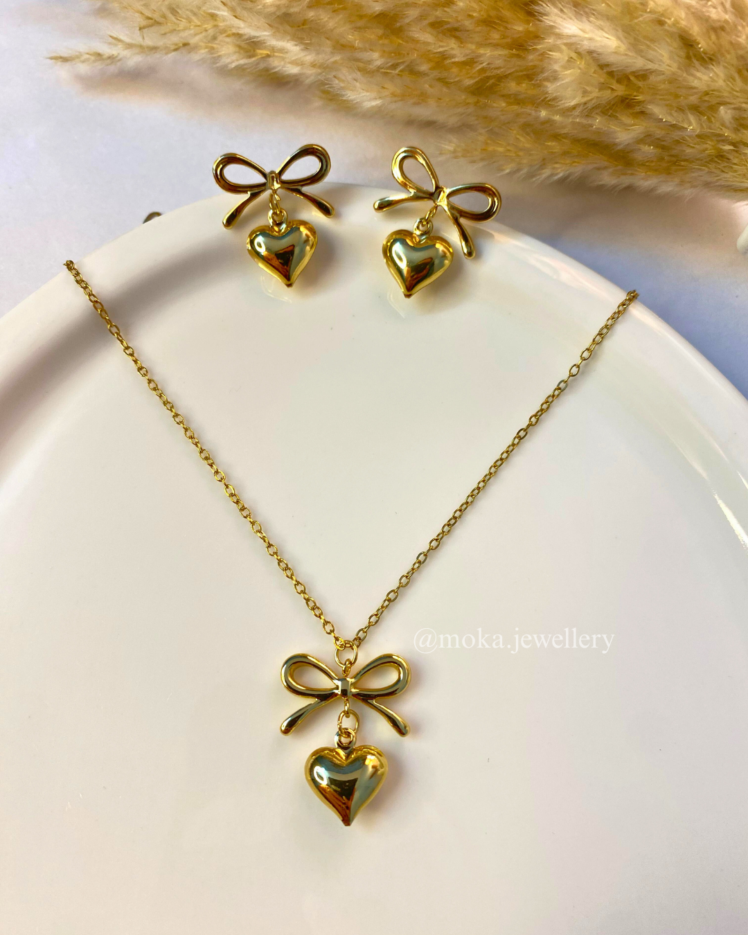 Heart And Bow Charm Set